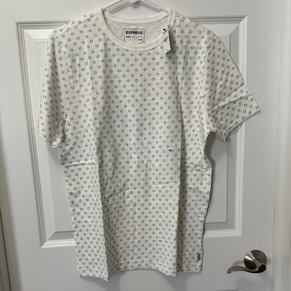 Express Short Sleeve White Tee with Pattern